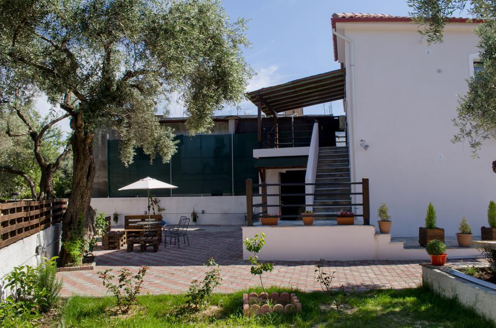 Serenity Studios Kala Nera Exterior photo